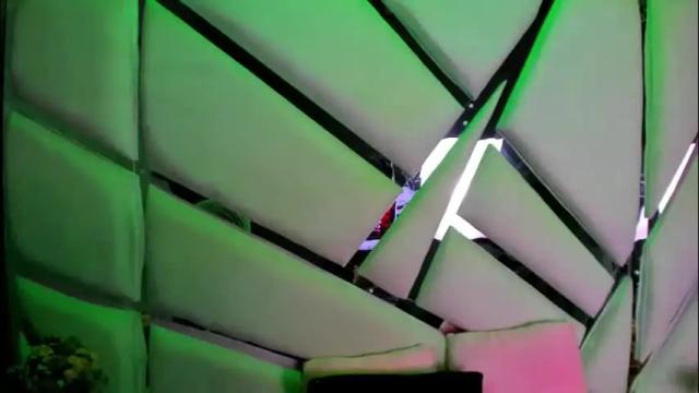 Image 12 of aurora18palmer Stream on Chaturbate on 2 months ago