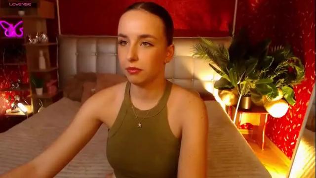 Image 8 of aurora_aksness Stream on Chaturbate on 2 months ago