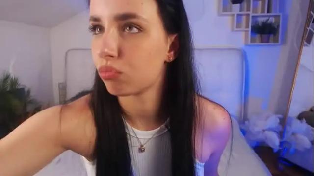 Image 11 of aurora_aksness Stream on Chaturbate on 2 months ago