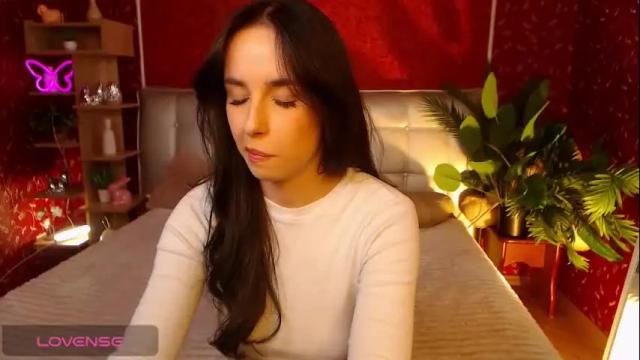 Image 3 of aurora_aksness Stream on Chaturbate on 2 months ago