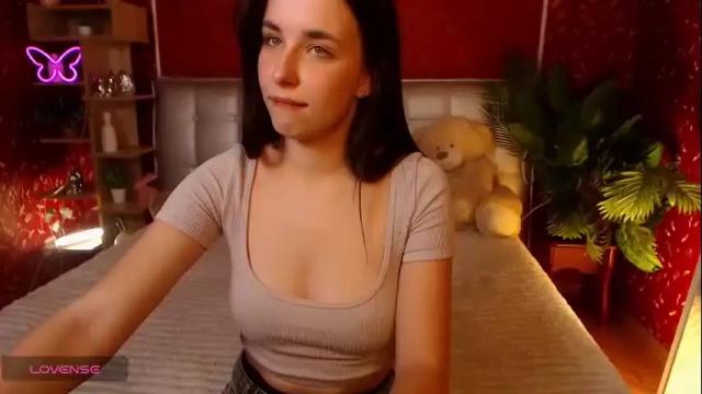 Image 4 of aurora_aksness Stream on Chaturbate on 2 months ago
