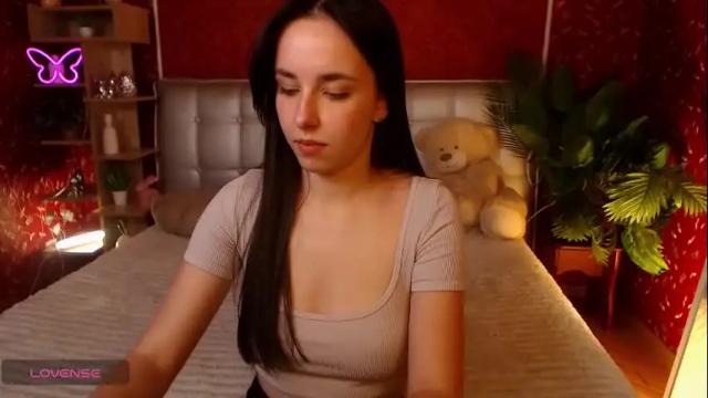 Image 6 of aurora_aksness Stream on Chaturbate on 2 months ago