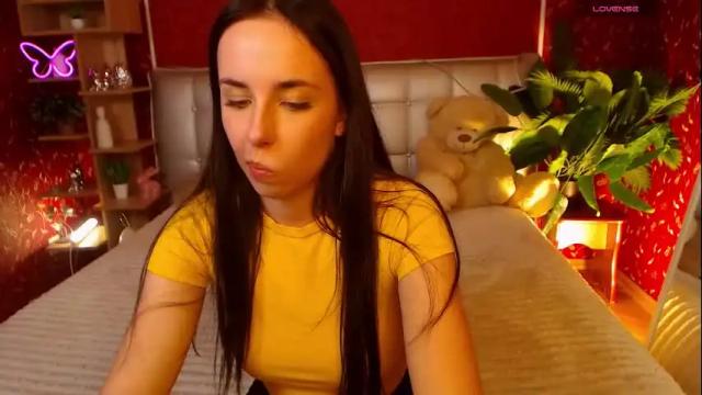 Image 2 of aurora_aksness Stream on Chaturbate on 1 month ago