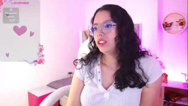 Image 4 of aurora_brown Stream on Chaturbate on 25 days ago