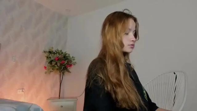 Image 11 of aurora_bunnie Stream on Chaturbate on 15 months ago