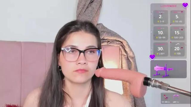 Image 2 of aurora_divine Stream on Chaturbate on 1 month ago