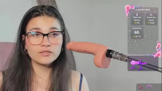 Image 11 of aurora_divine Stream on Chaturbate on 1 month ago