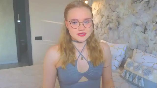 Thumbnail 1, aurora_golden's Stream at Chaturbate, 1 month ago