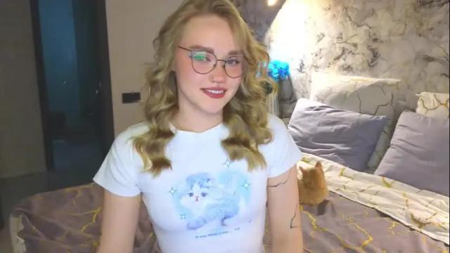 Thumbnail 1, aurora_golden's Stream at Chaturbate, 13 days ago