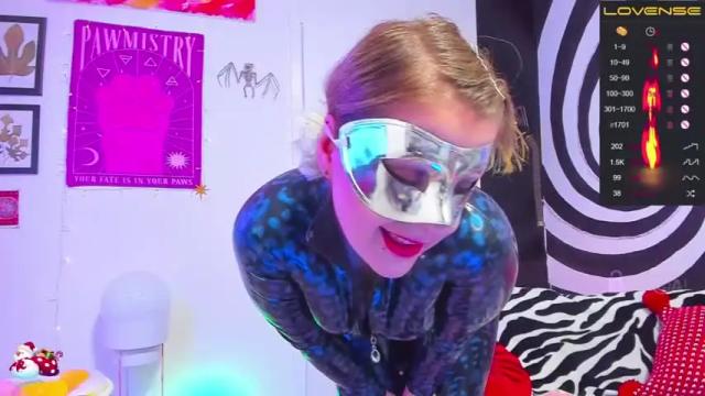 Image 2 of aurora_hotter Stream on Chaturbate on 16 months ago