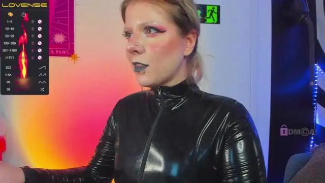 Image 8 of aurora_hotter Stream on Chaturbate on 15 months ago