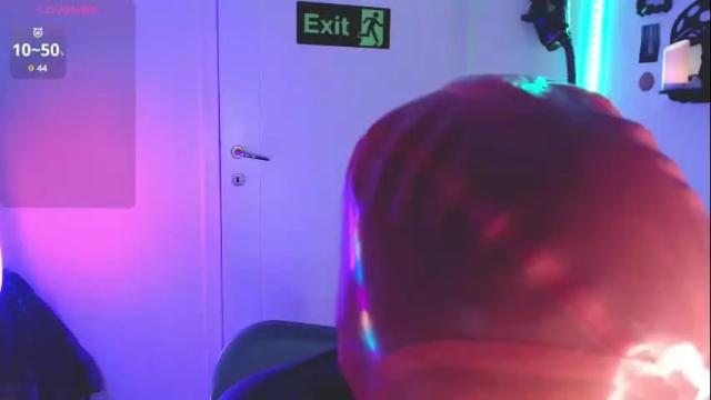 Image 4 of aurora_hotter Stream on Chaturbate on 2 months ago