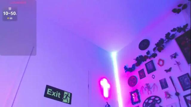 Image 8 of aurora_hotter Stream on Chaturbate on 1 month ago