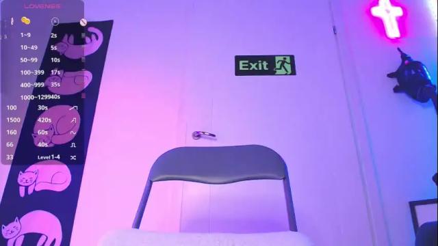 Image 3 of aurora_hotter Stream on Chaturbate on 1 month ago