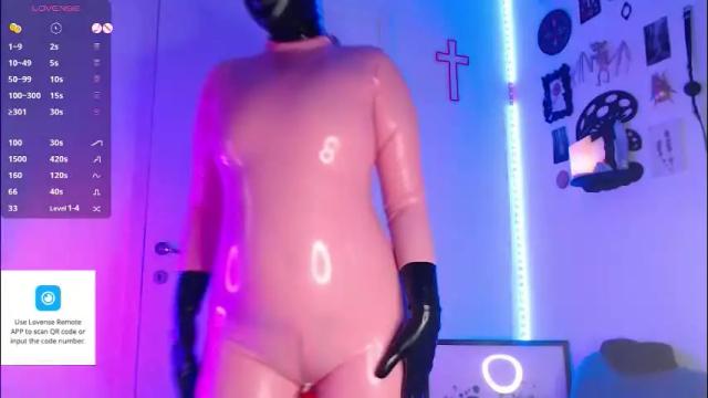 Image 8 of aurora_hotter Stream on Chaturbate on 24 days ago