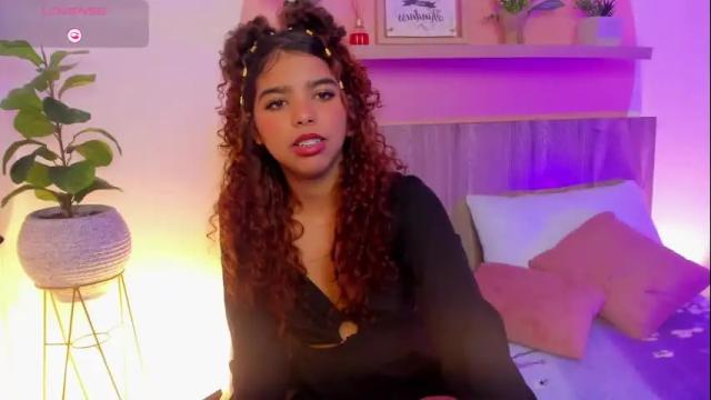 Image 11 of aurora_rodriguez Stream on Chaturbate on 2 months ago