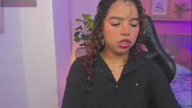 Image 3 of aurora_rodriguez Stream on Chaturbate on 2 months ago