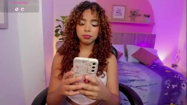 Image 11 of aurora_rodriguez Stream on Chaturbate on 2 months ago
