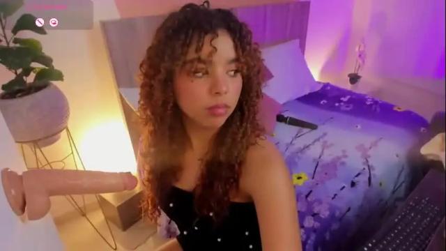 Image 6 of aurora_rodriguez Stream on Chaturbate on 2 months ago