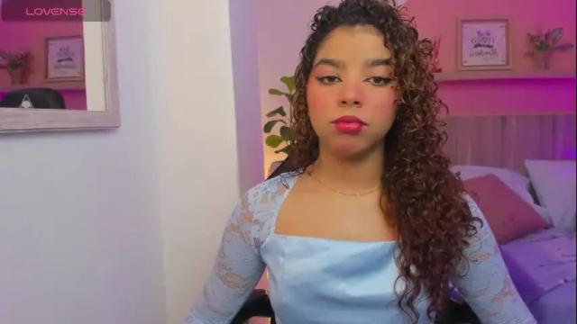 Image 3 of aurora_rodriguez Stream on Chaturbate on 2 months ago