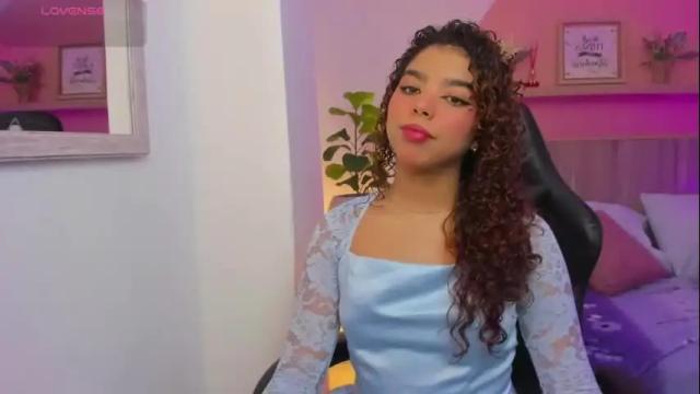 Image 4 of aurora_rodriguez Stream on Chaturbate on 2 months ago