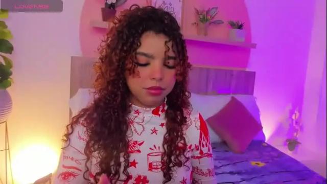 Image 2 of aurora_rodriguez Stream on Chaturbate on 2 months ago