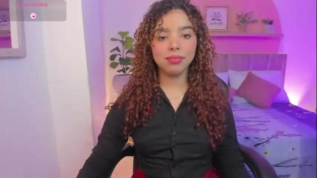 Image 4 of aurora_rodriguez Stream on Chaturbate on 2 months ago