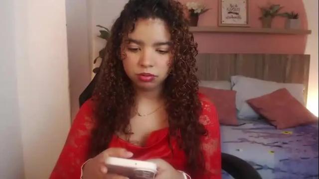 Image 2 of aurora_rodriguez Stream on Chaturbate on 1 month ago