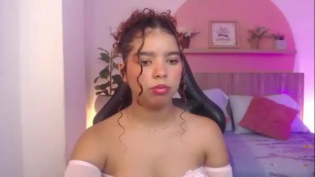 Image 11 of aurora_rodriguez Stream on Chaturbate on 1 month ago