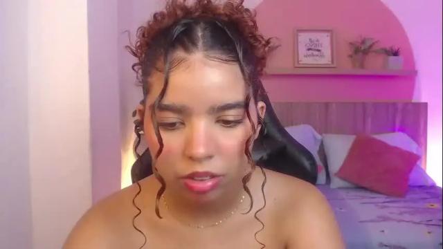 Image 12 of aurora_rodriguez Stream on Chaturbate on 1 month ago