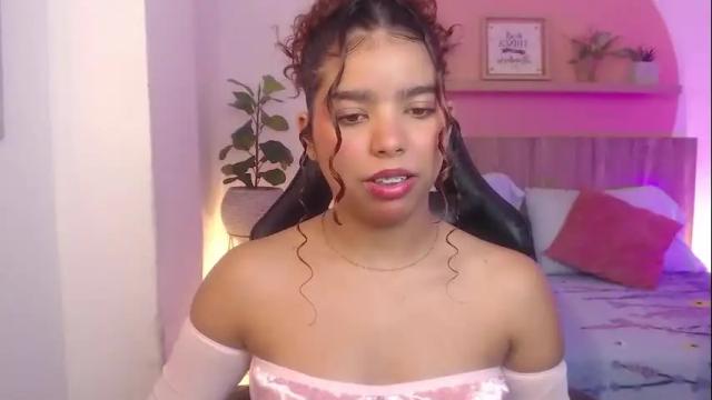 Image 8 of aurora_rodriguez Stream on Chaturbate on 1 month ago