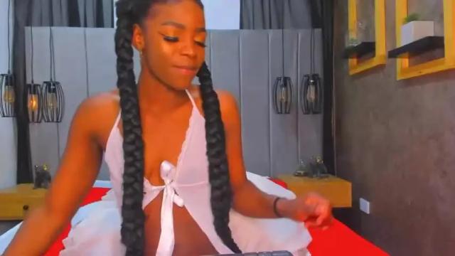 Image 8 of aurora_savage Stream on Chaturbate on 17 months ago
