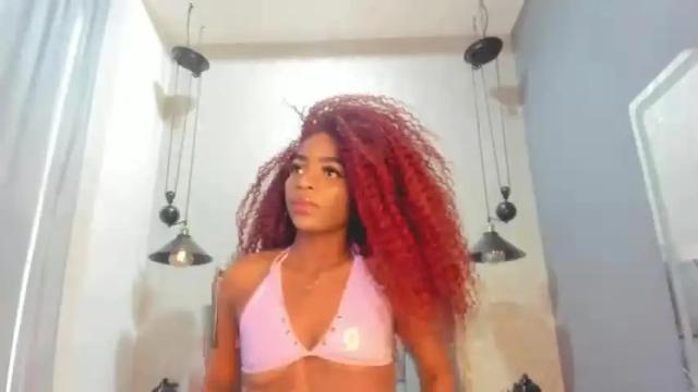 Image 6 of aurora_savage Stream on Chaturbate on 14 months ago