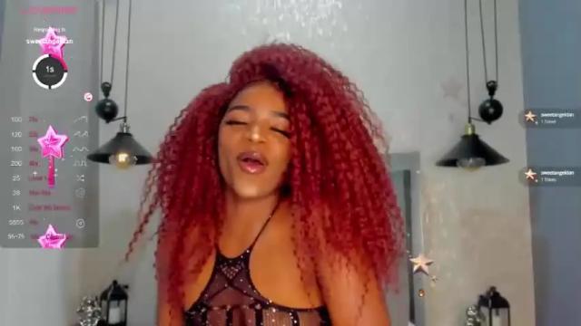 Image 12 of aurora_savage Stream on Chaturbate on 21 months ago