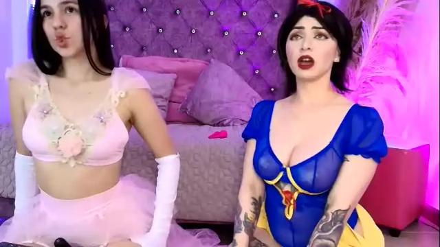 Image 10 of aurora_thomas Stream on Chaturbate on 5 days ago