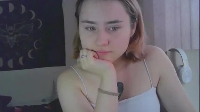 Image 8 of aurora_worker Stream on Chaturbate on 17 months ago