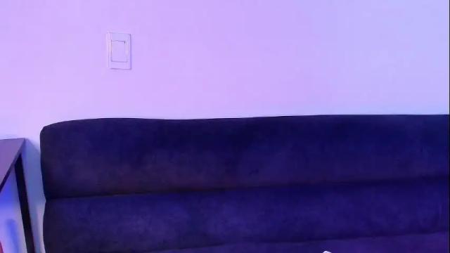 Image 4 of auroradiaz_ Stream on Chaturbate on 25 days ago