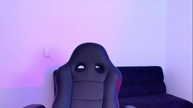 Thumbnail 1, auroradiaz_'s Stream at Chaturbate, 23 days ago