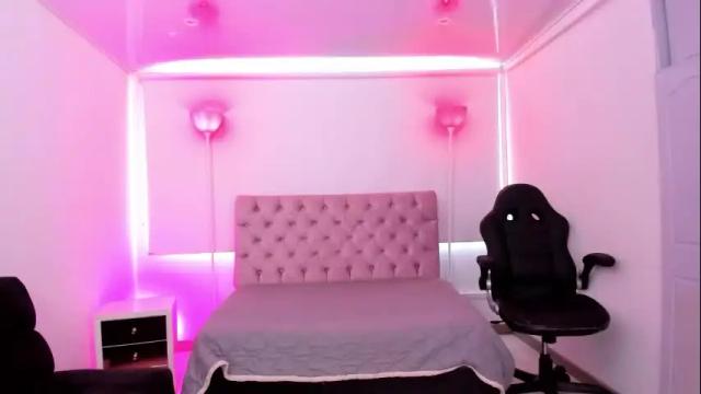 Image 11 of auroradiaz_ Stream on Chaturbate on 1 month ago