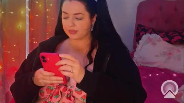 Image 3 of aurorarainbow Stream on Chaturbate on 3 months ago