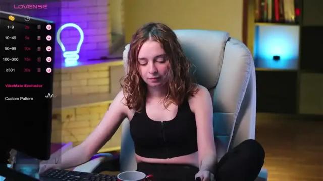 Thumbnail 2, aurorarosse's Stream at Chaturbate, 18 months ago