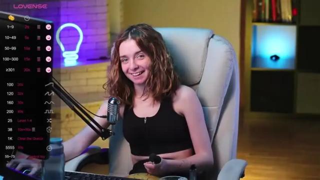 Thumbnail 2, aurorarosse's Stream at Chaturbate, 18 months ago
