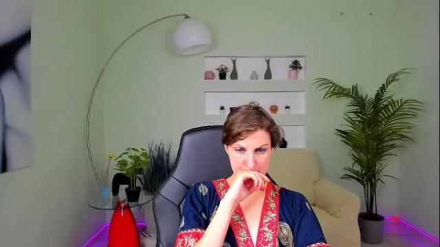 Image 3 of aurorascript Stream on Chaturbate on 25 days ago