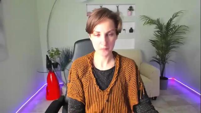 Image 2 of aurorascript Stream on Chaturbate on 15 days ago