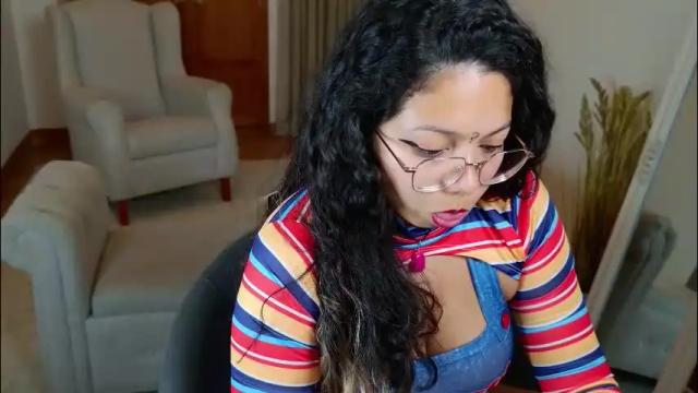 Image 7 of aurorasiera Stream on Chaturbate on 2 months ago