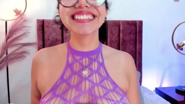 Image 2 of aurorasierra Stream on Chaturbate on 13 months ago