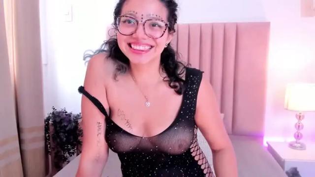 Image 8 of aurorasierra Stream on Chaturbate on 13 months ago