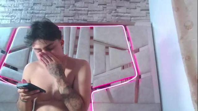 Image 3 of austin_mia45 Stream on Chaturbate on 1 month ago