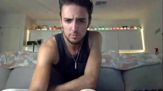 Image 4 of austincutieyes Stream on Chaturbate on 21 days ago