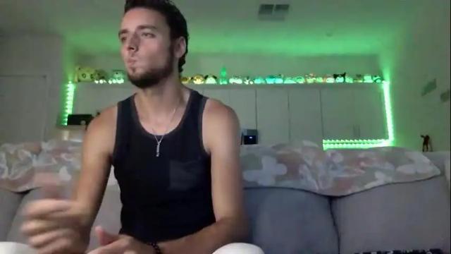 Image 7 of austincutieyes Stream on Chaturbate on 21 days ago